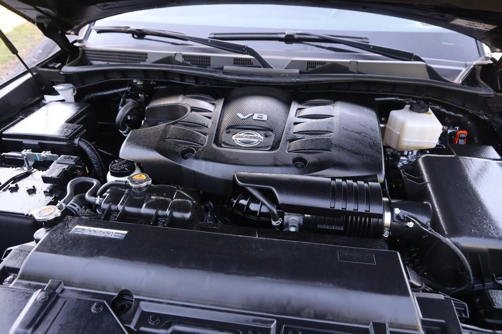 Nissan Armada Vehicle Image 30