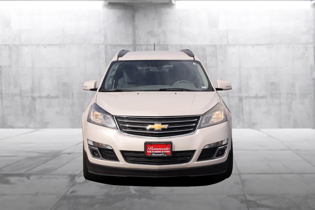 Chevrolet Traverse Vehicle Full-screen Gallery Image 04