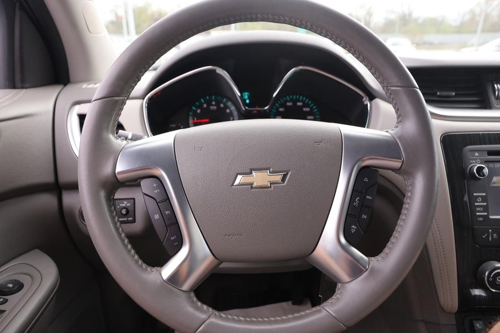 Chevrolet Traverse Vehicle Full-screen Gallery Image 11