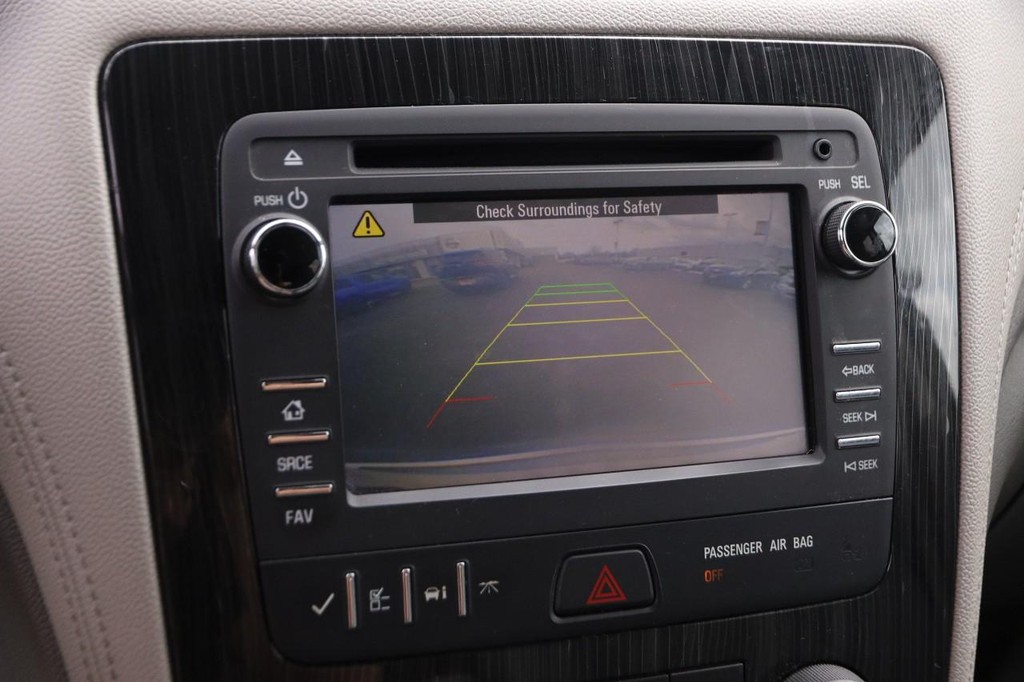 Chevrolet Traverse Vehicle Full-screen Gallery Image 17