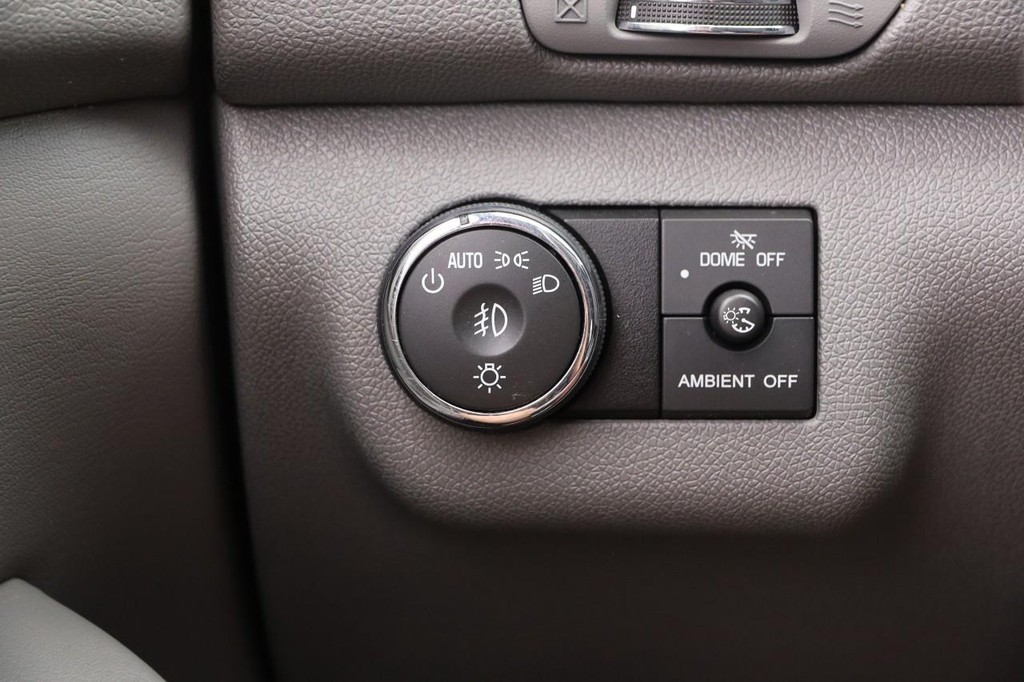 Chevrolet Traverse Vehicle Full-screen Gallery Image 20