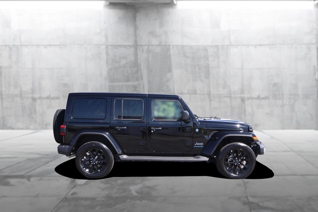Jeep Wrangler 4xe Vehicle Full-screen Gallery Image 5