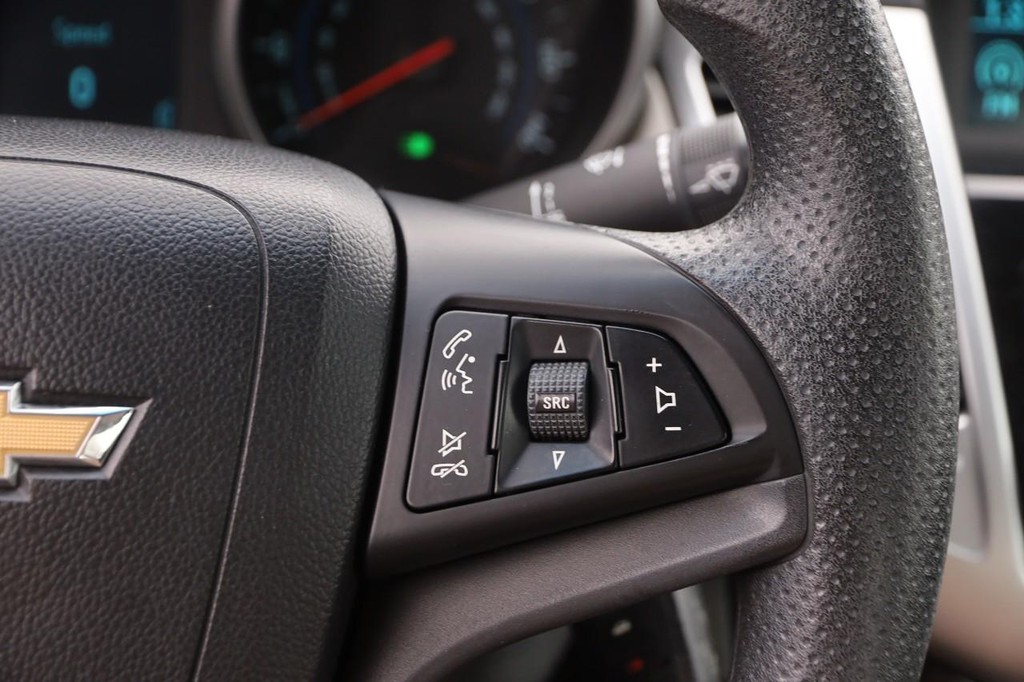 Chevrolet Cruze Vehicle Full-screen Gallery Image 11