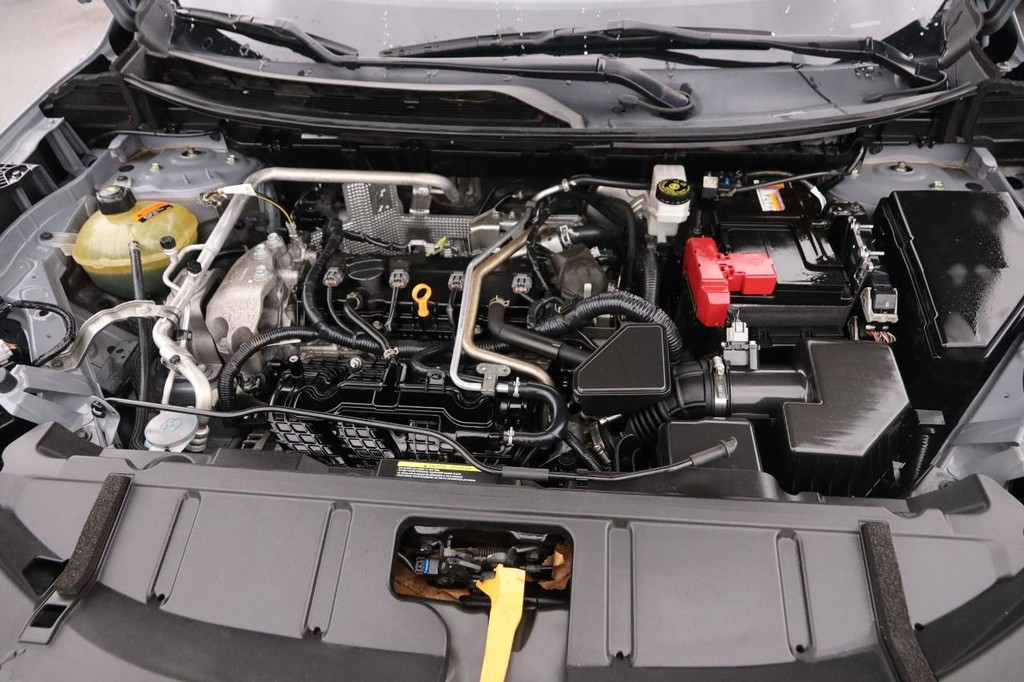 Nissan Rogue Vehicle Image 29