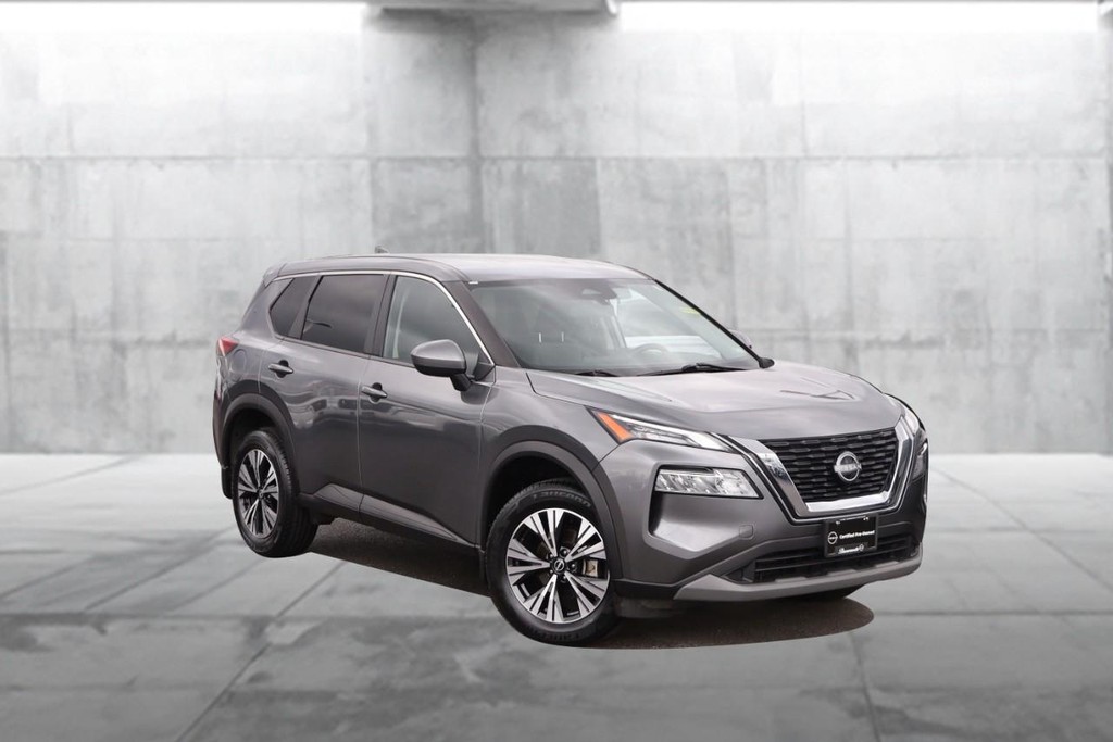 Nissan Rogue Vehicle Image 02