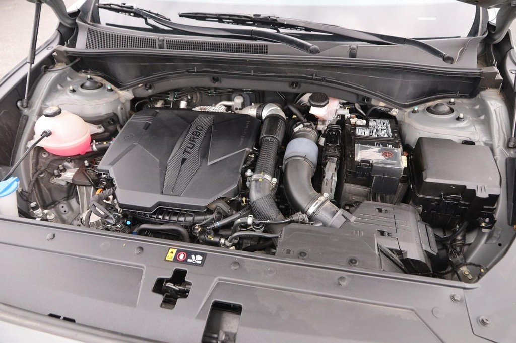 Hyundai Santa Fe Vehicle Image 29