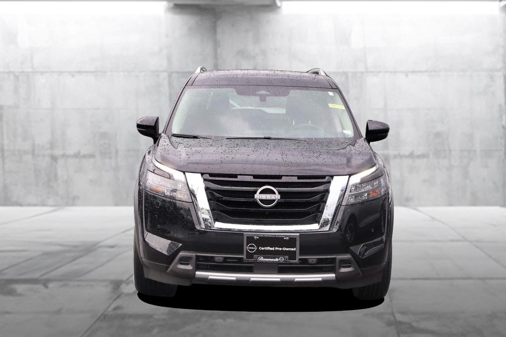 Nissan Pathfinder Vehicle Image 04