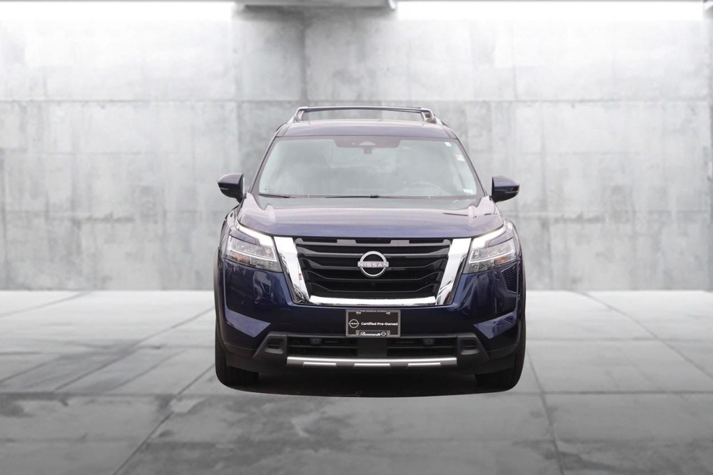 Nissan Pathfinder Vehicle Image 04