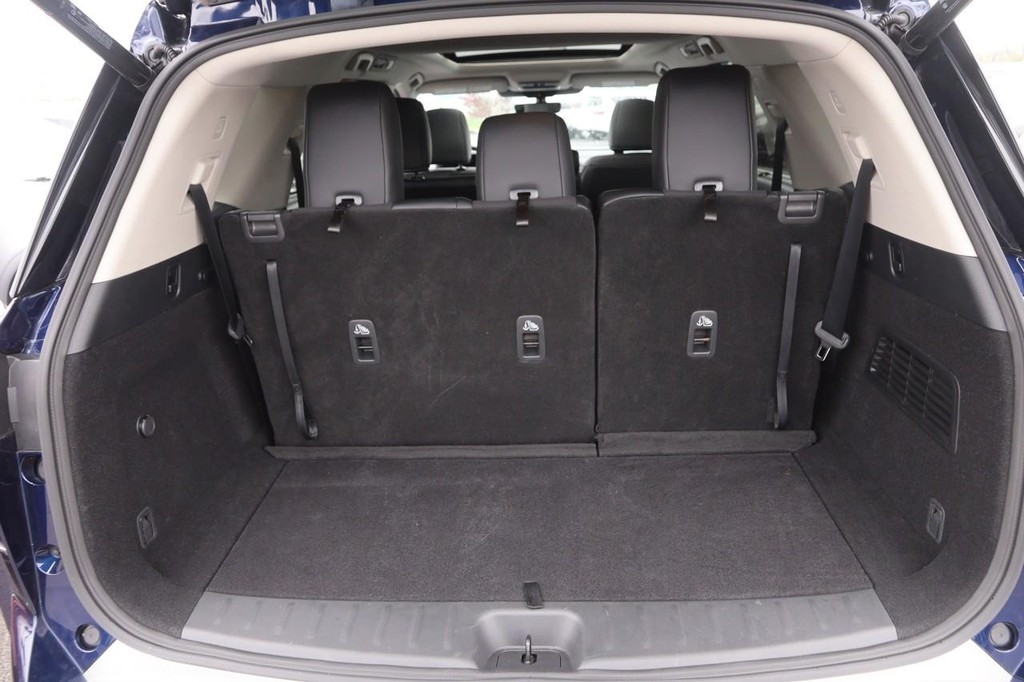 Nissan Pathfinder Vehicle Image 07