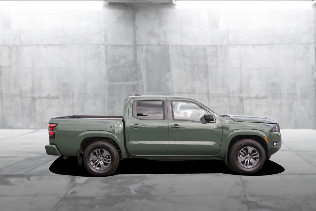 Nissan Frontier Vehicle Image 05