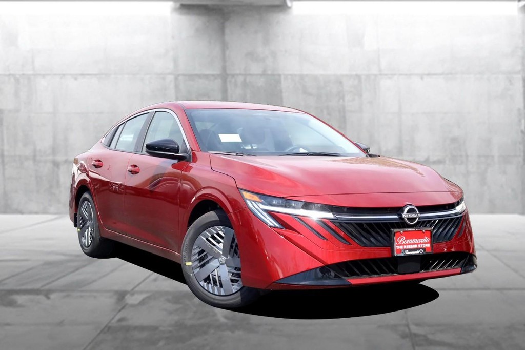 Nissan Sentra Vehicle Image 02