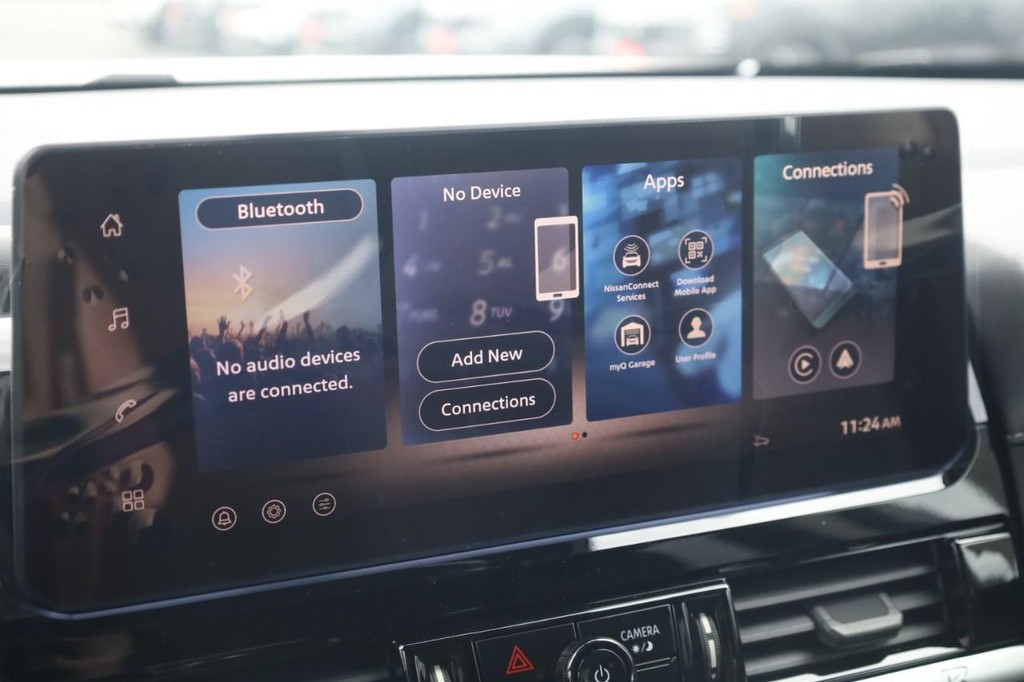 Nissan Pathfinder Vehicle Image 14