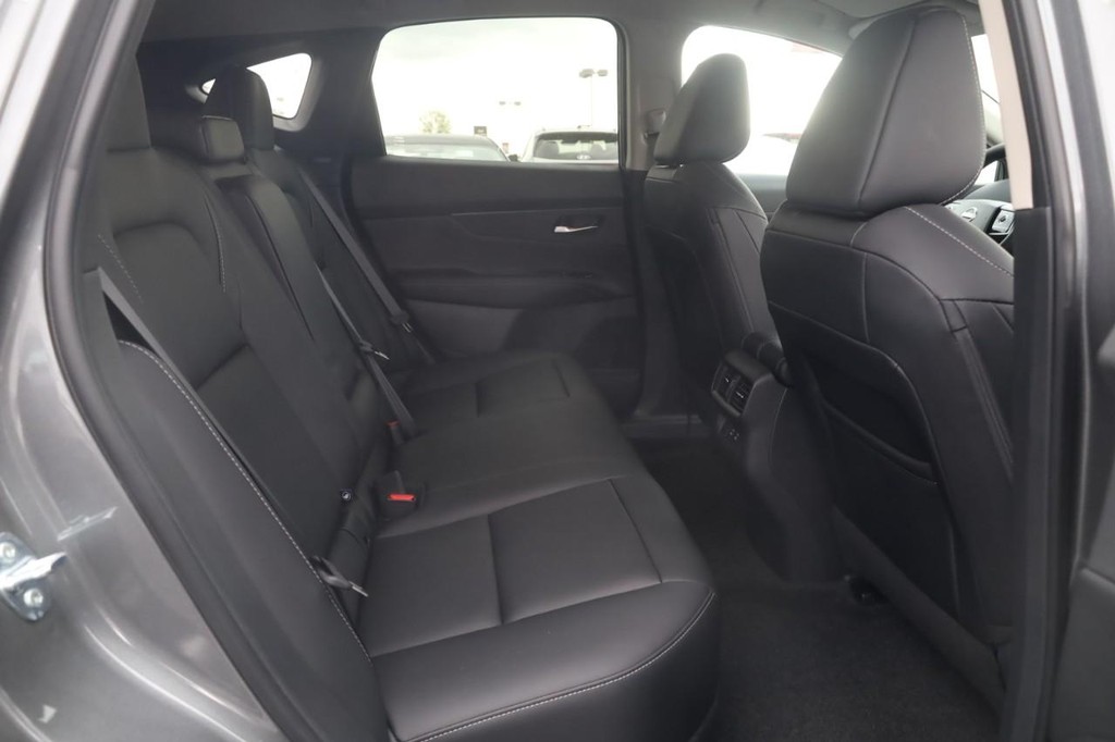 Nissan Murano Vehicle Image 22