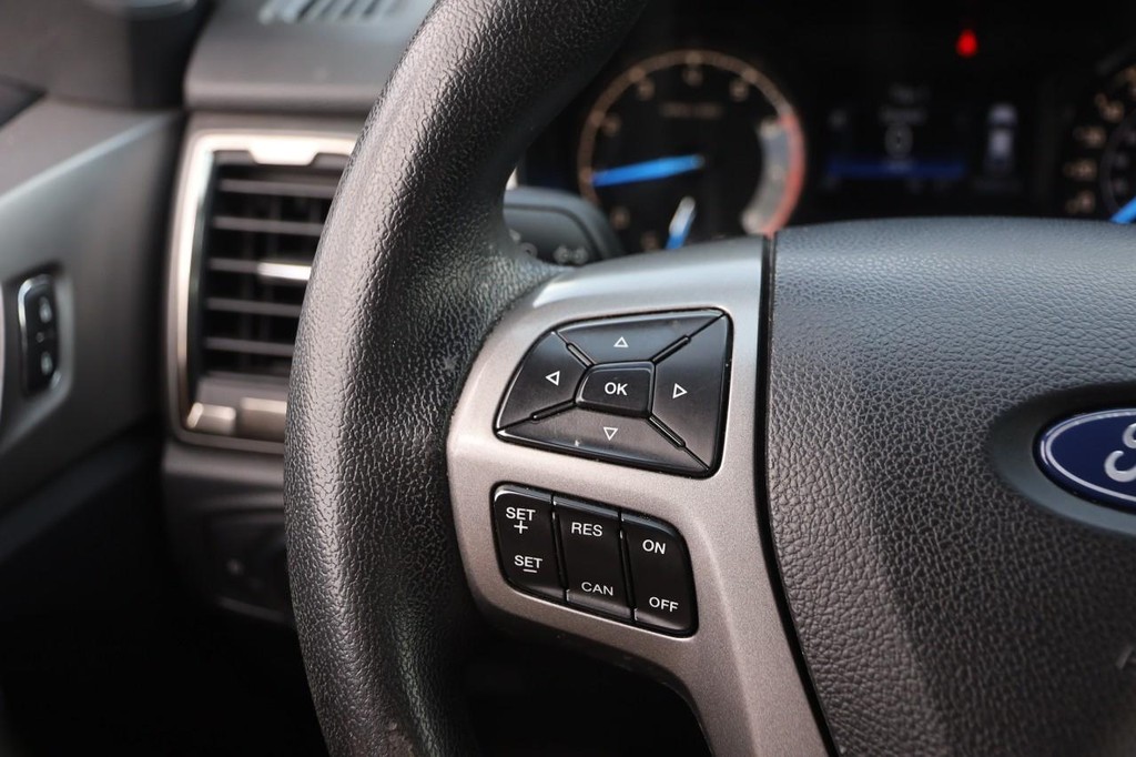 Ford Ranger Vehicle Full-screen Gallery Image 13