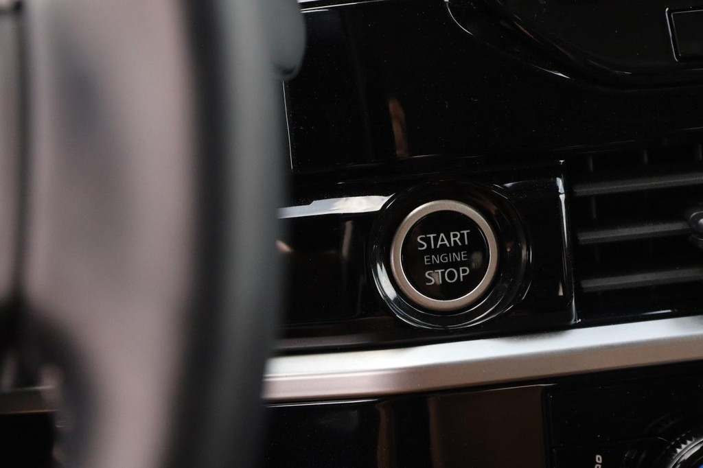 Ford Ranger Vehicle Full-screen Gallery Image 33