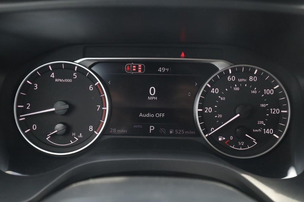 Nissan Rogue Vehicle Image 13