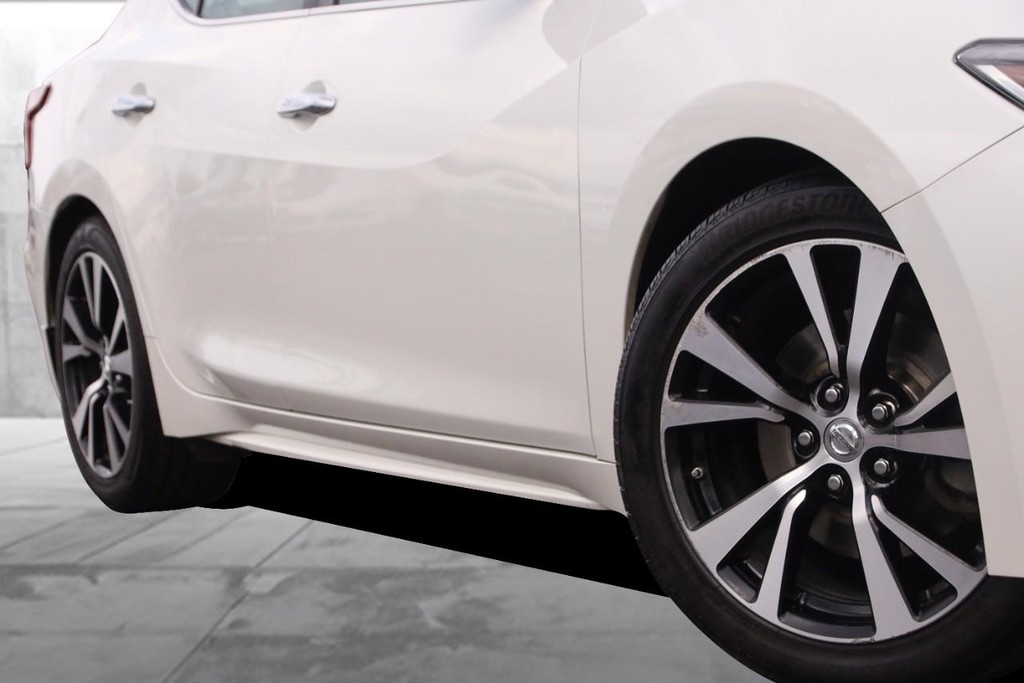Nissan Maxima Vehicle Image 03