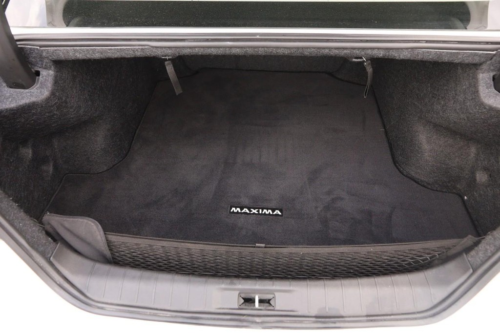 Nissan Maxima Vehicle Image 07