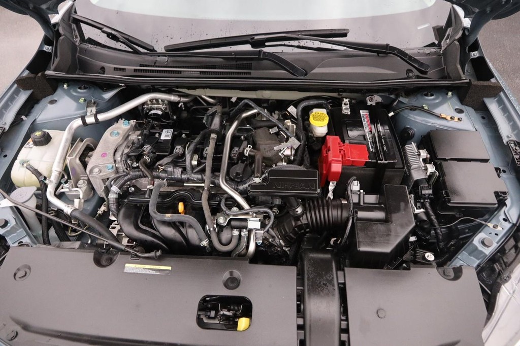 Nissan Sentra Vehicle Image 27