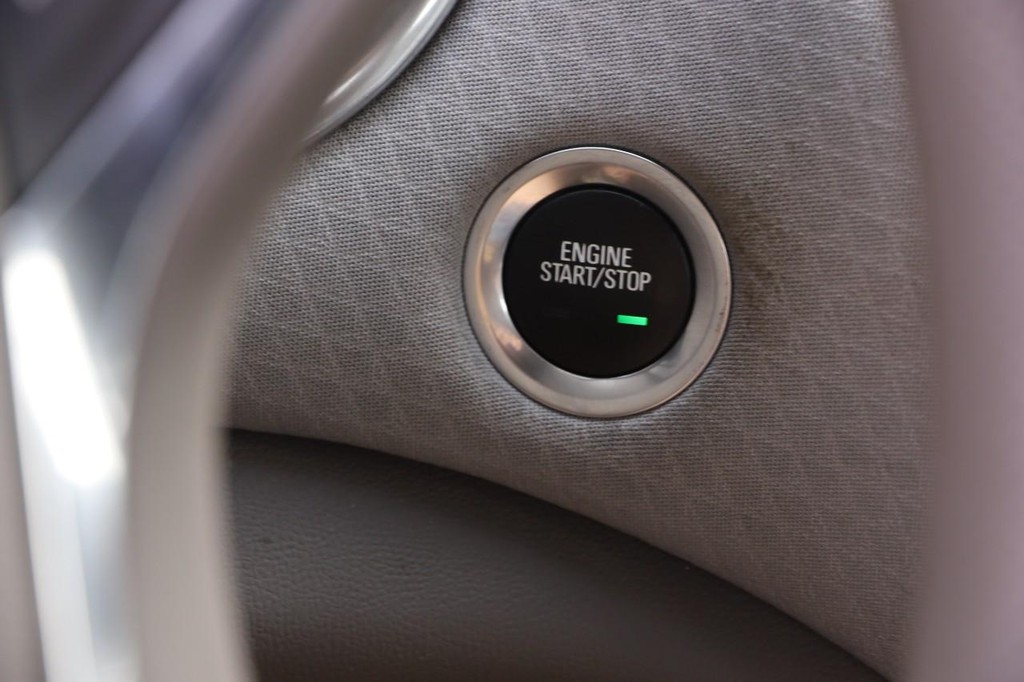 Chevrolet Malibu Vehicle Image 14