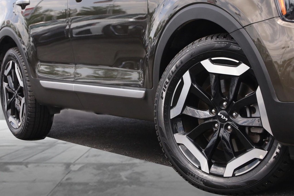Kia Telluride Vehicle Image 03