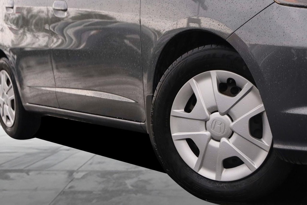 Honda Fit Vehicle Image 03