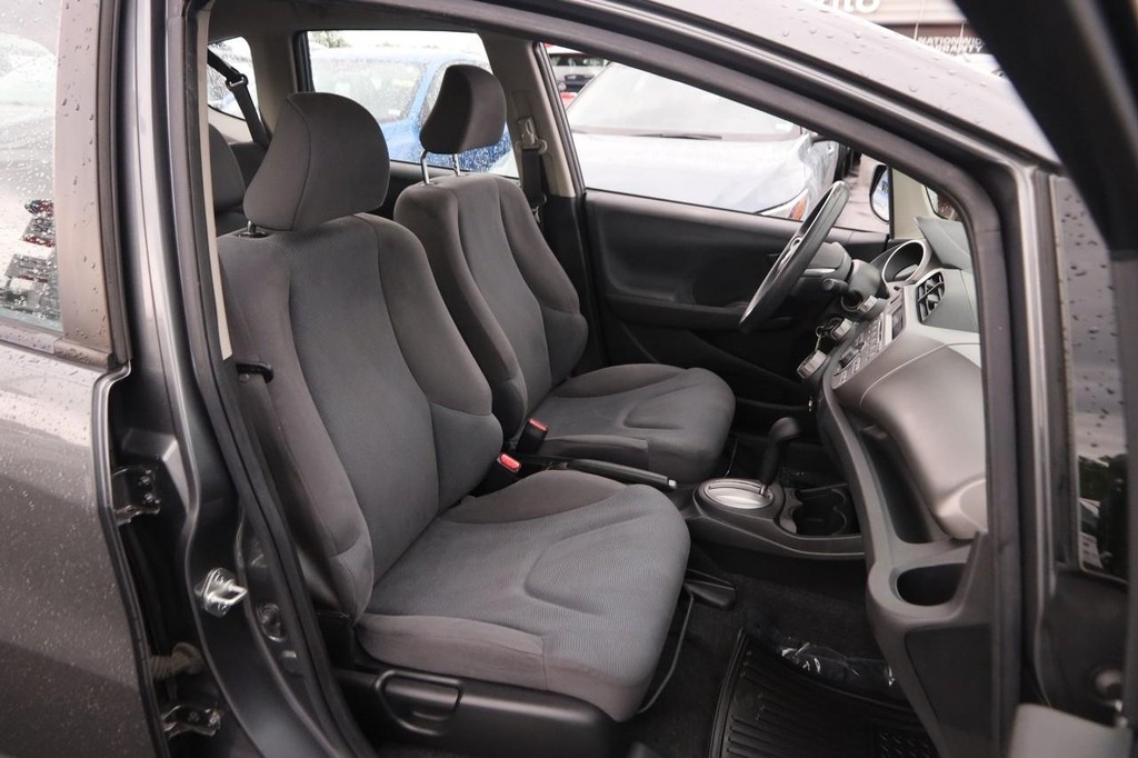 Honda Fit Vehicle Image 21