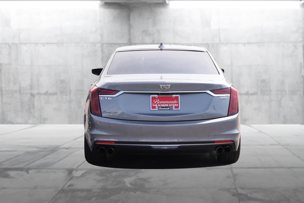 Cadillac CT6 Vehicle Image 06