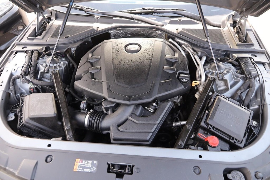 Cadillac CT6 Vehicle Image 31