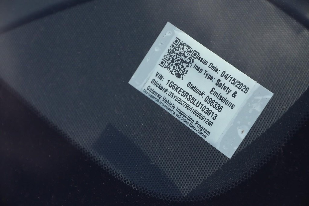Cadillac CT6 Vehicle Image 33