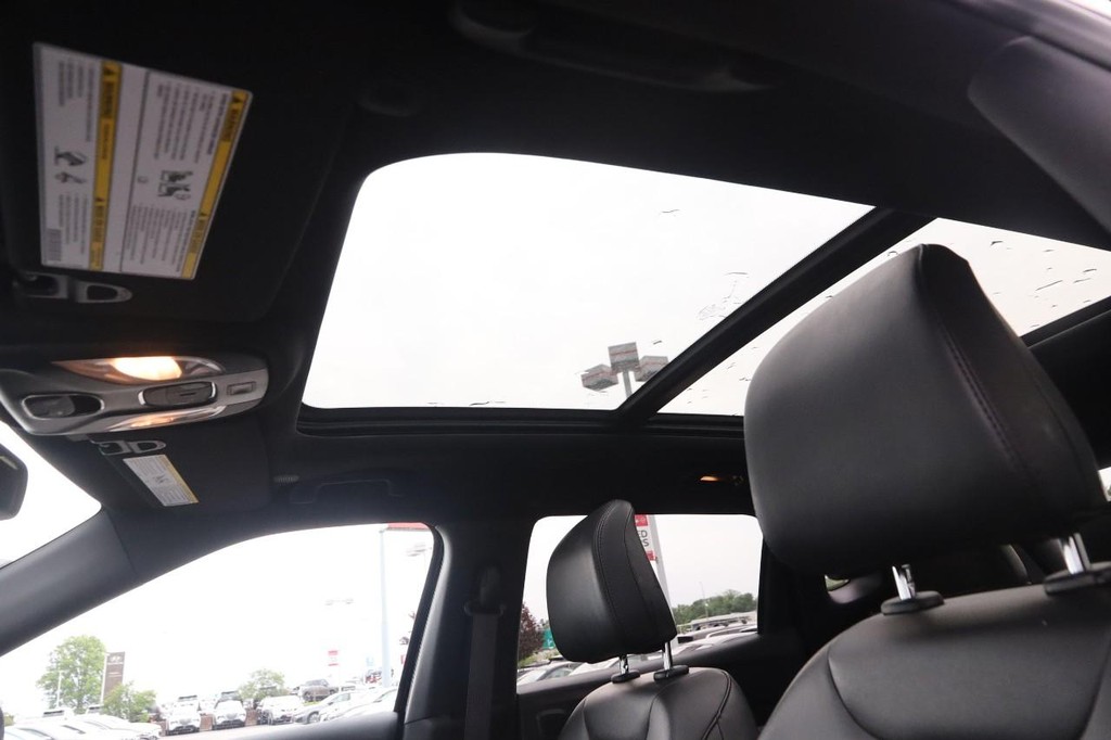 Jeep Compass Vehicle Image 08