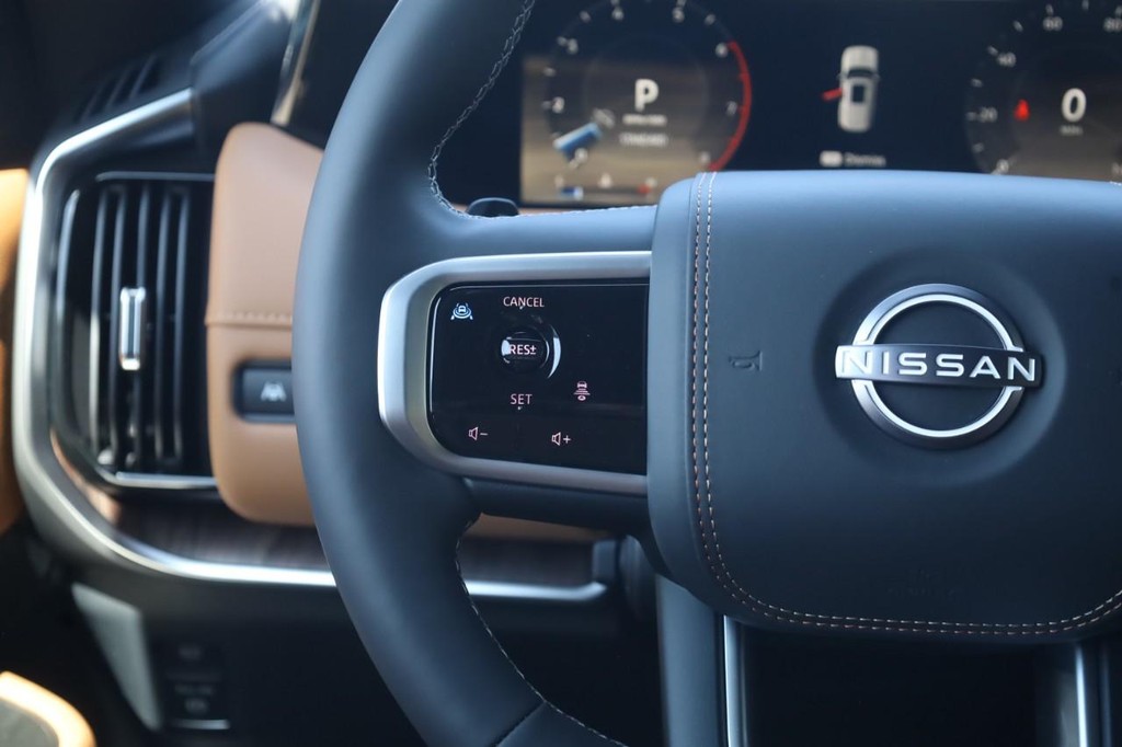 Nissan Armada Vehicle Image 10