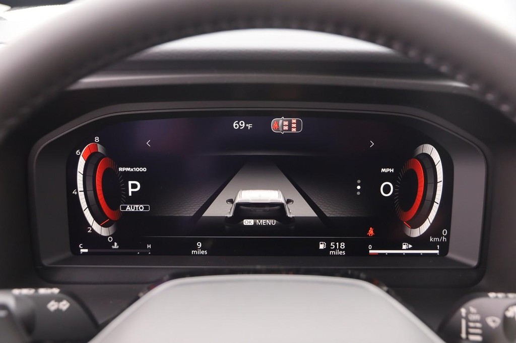 Nissan Rogue Vehicle Image 15