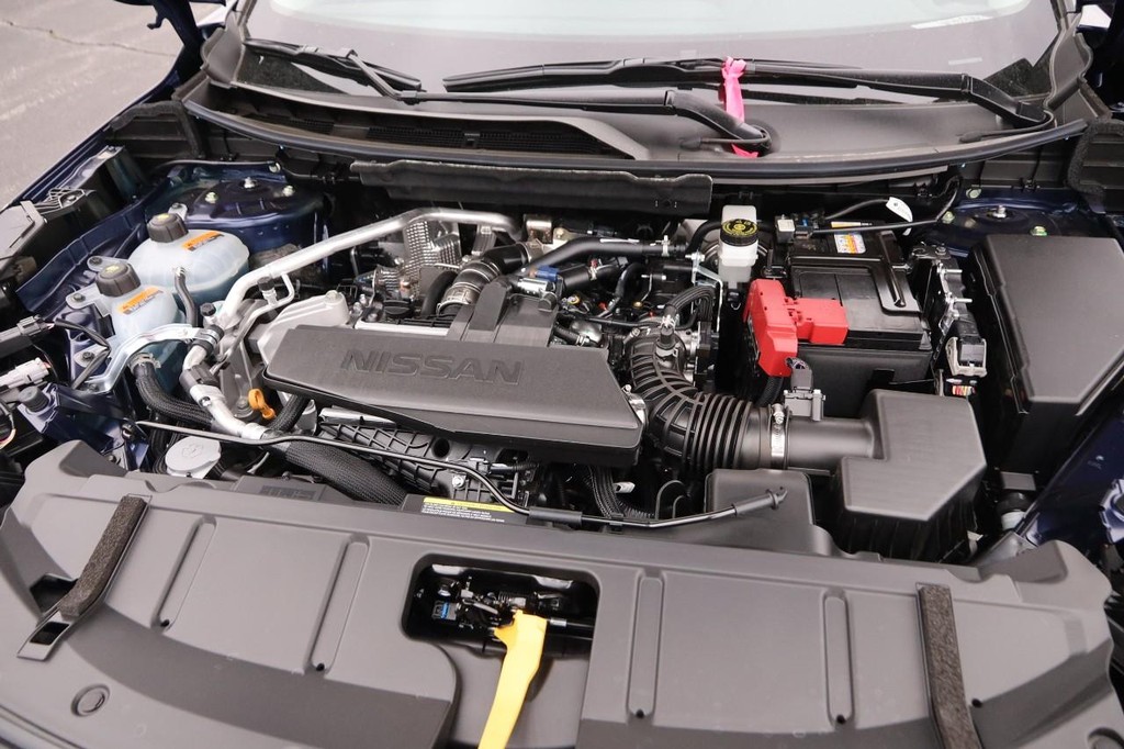 Nissan Rogue Vehicle Image 30