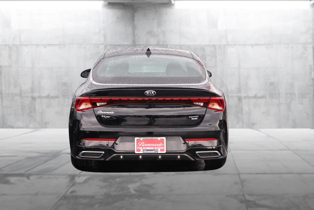 Kia K5 Vehicle Image 06