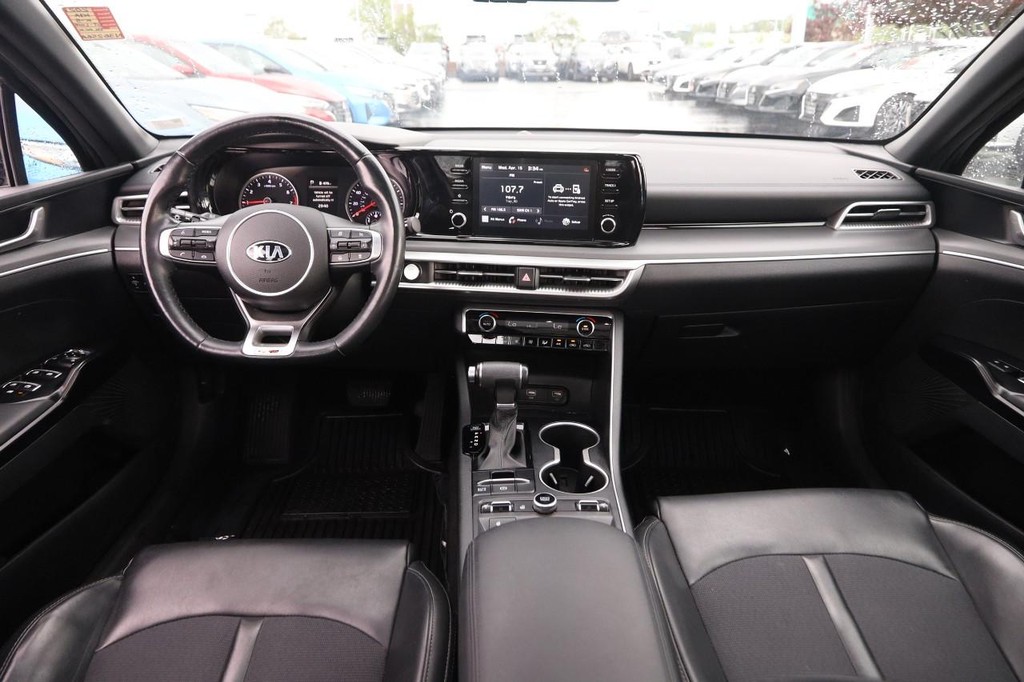 Kia K5 Vehicle Image 23