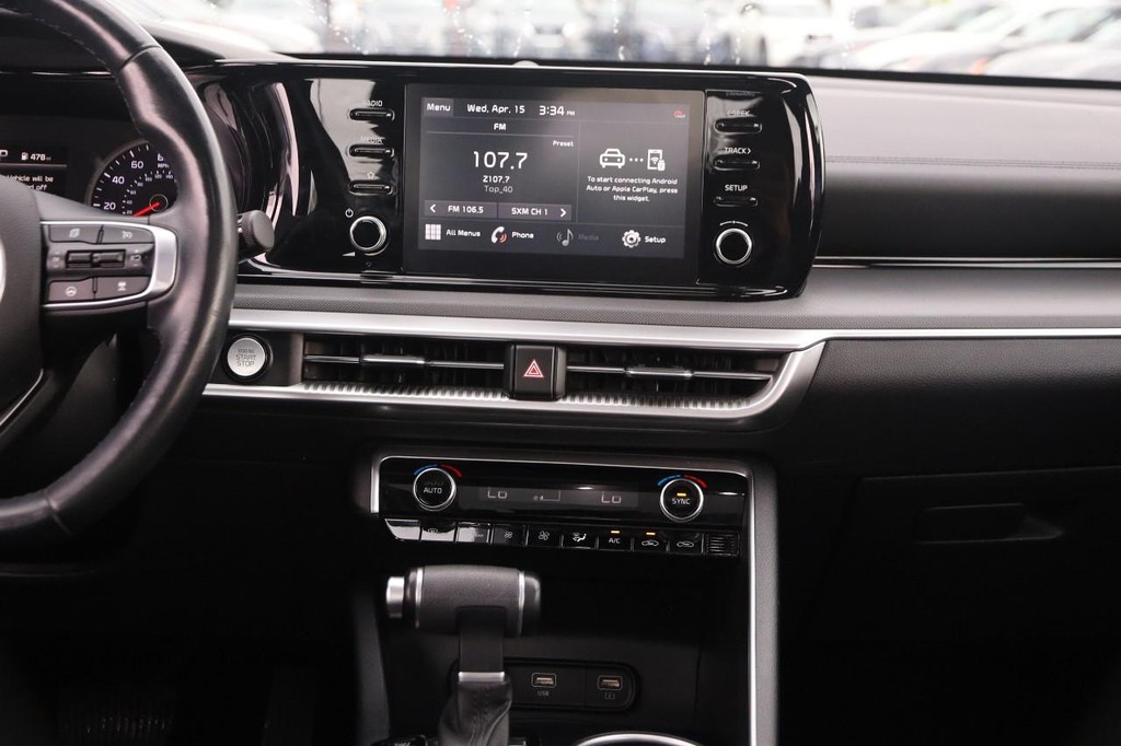 Kia K5 Vehicle Image 26