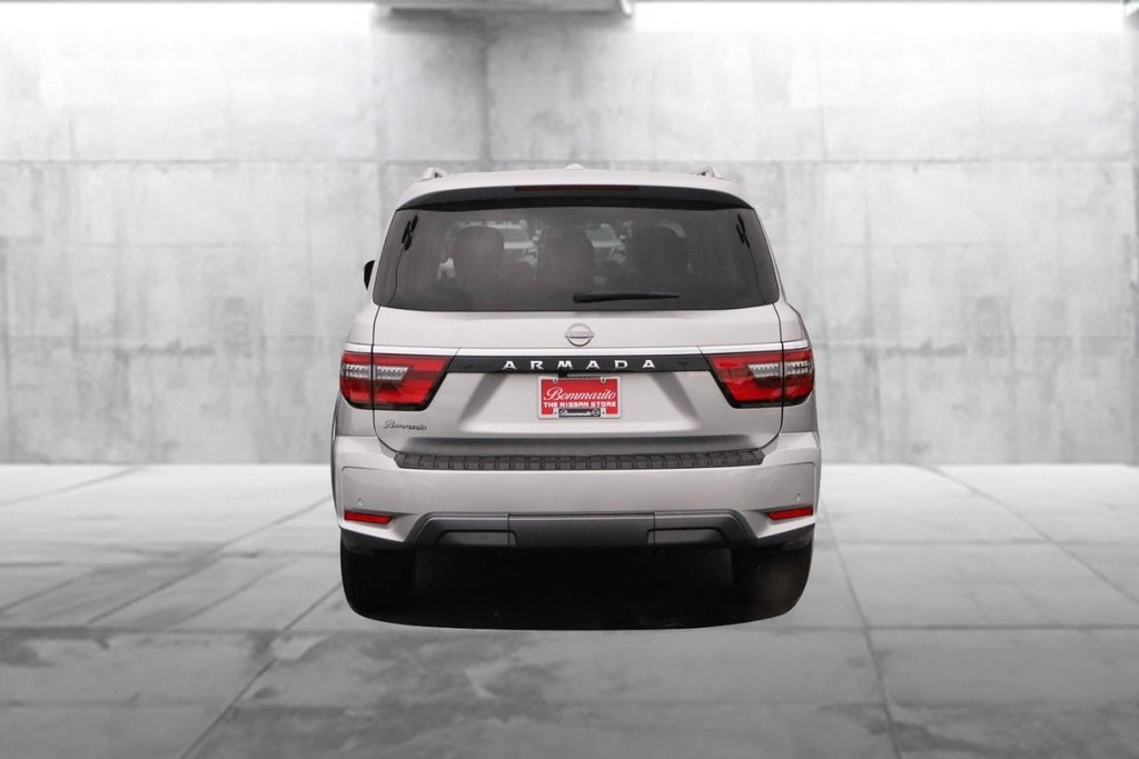 Nissan Armada Vehicle Image 06