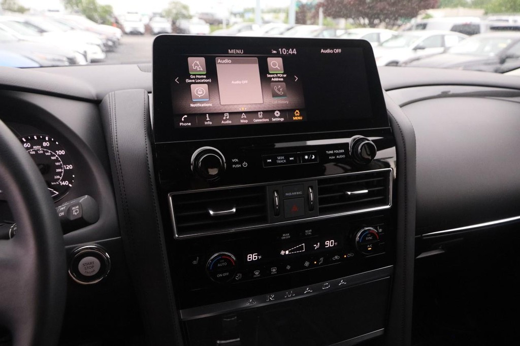 Nissan Armada Vehicle Image 16