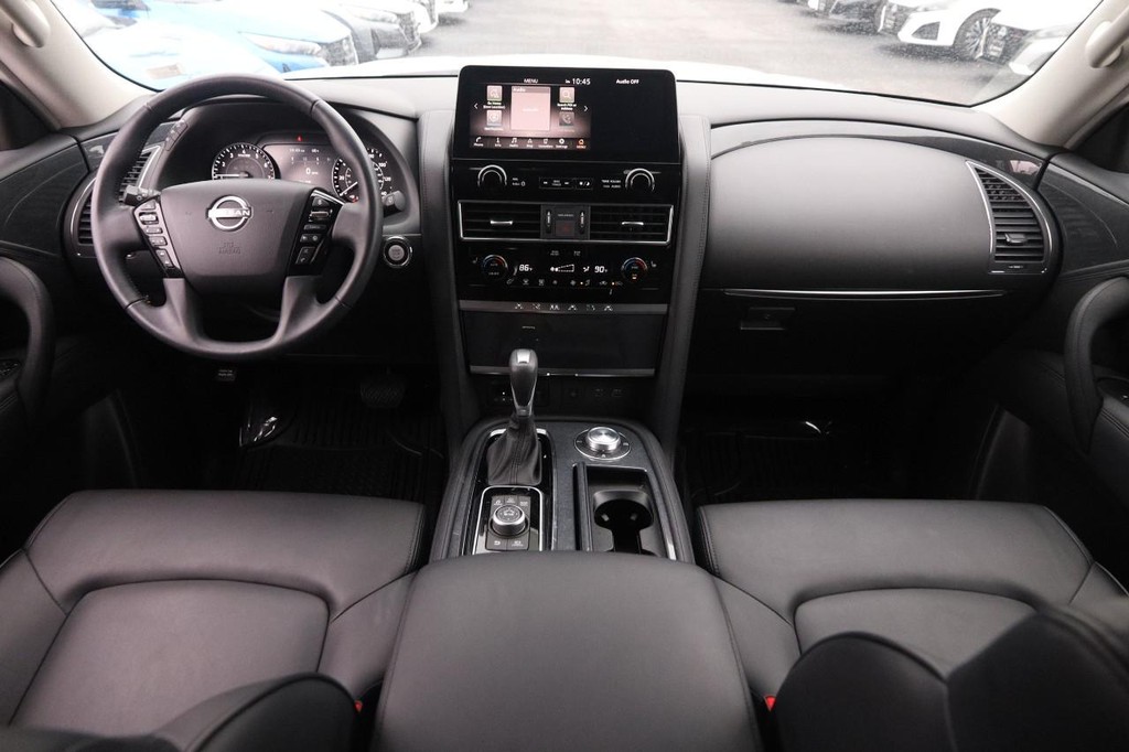 Nissan Armada Vehicle Image 22