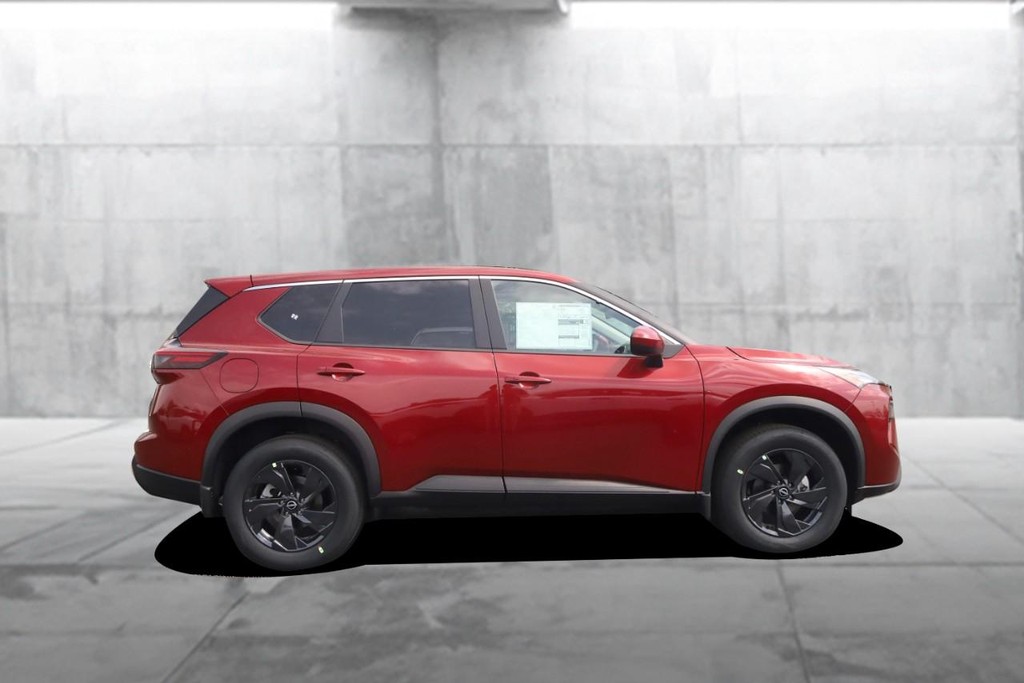 Nissan Rogue Vehicle Image 05