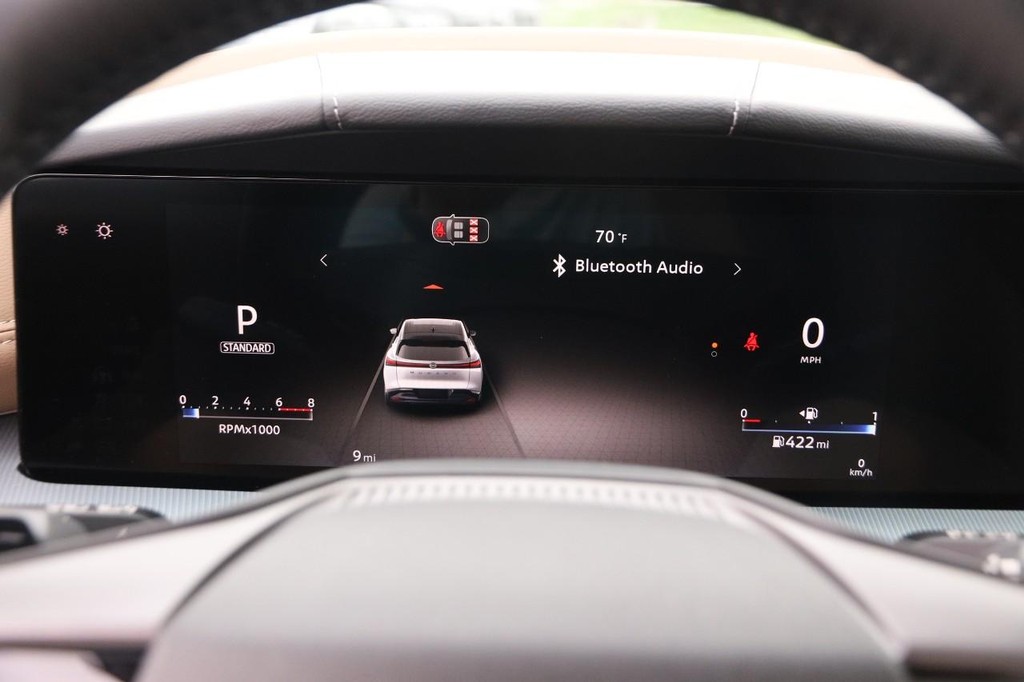 Nissan Murano Vehicle Full-screen Gallery Image 14