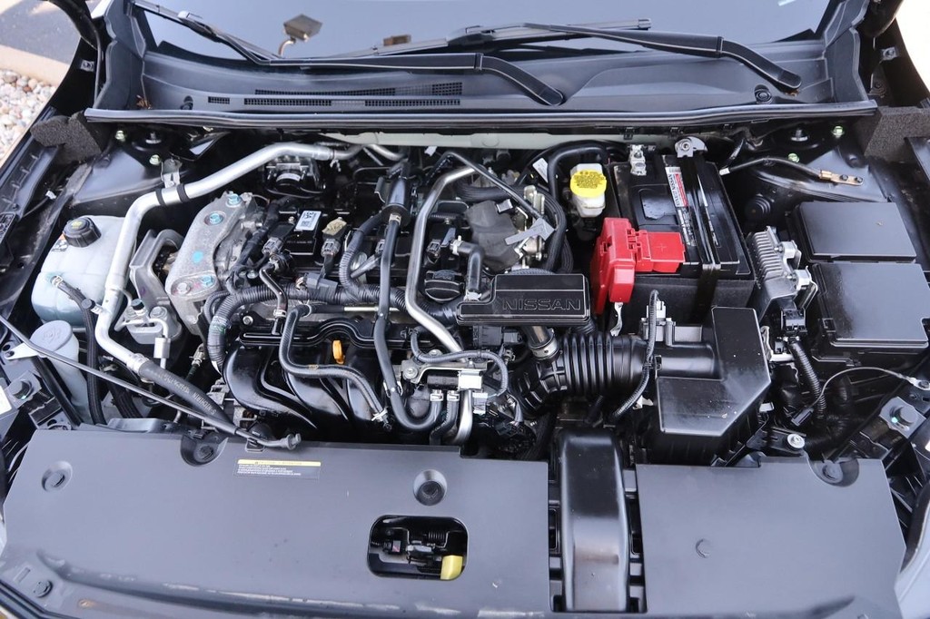 Nissan Sentra Vehicle Image 27
