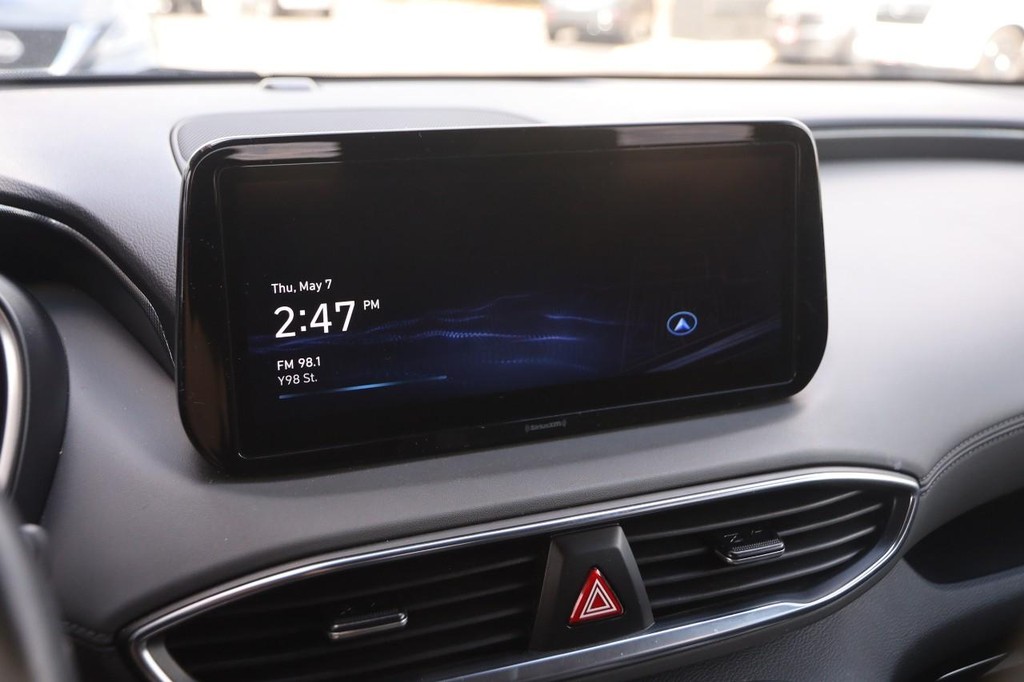 Hyundai Santa Fe Vehicle Image 17