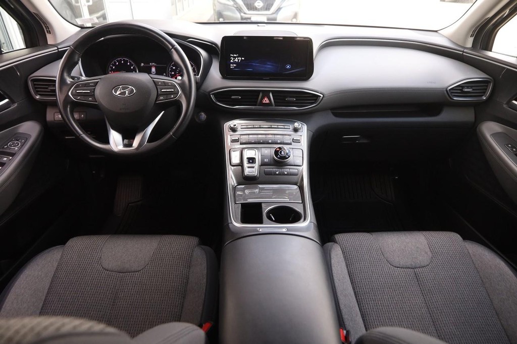 Hyundai Santa Fe Vehicle Image 21