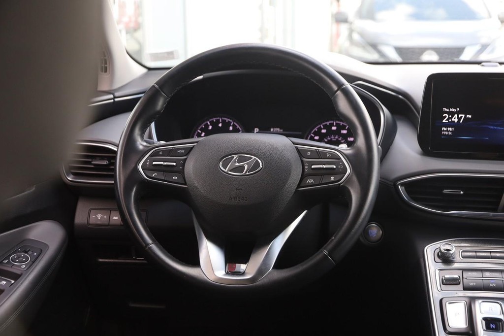 Hyundai Santa Fe Vehicle Image 23