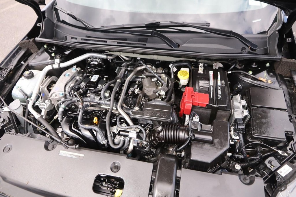 Nissan Sentra Vehicle Image 27