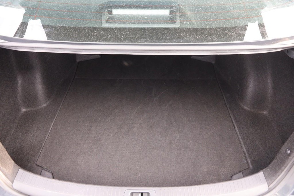 Toyota Corolla Vehicle Image 07