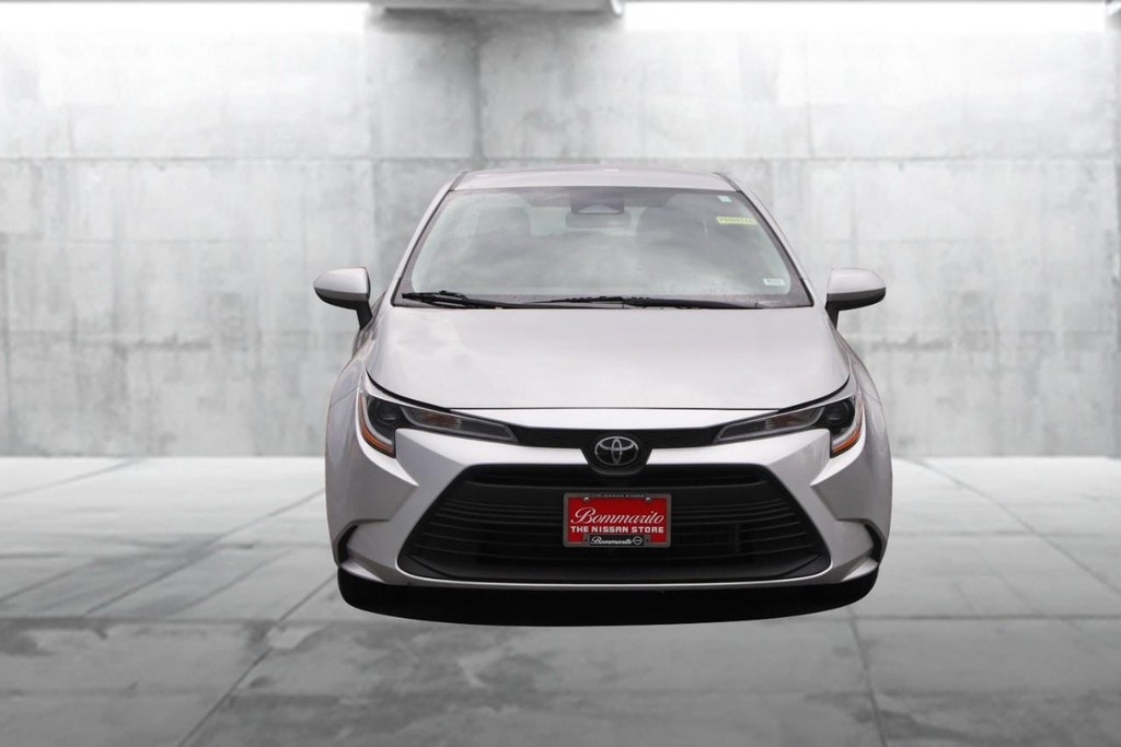 Toyota Corolla Vehicle Image 04