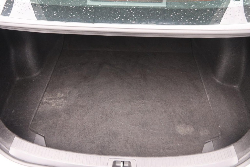 Toyota Corolla Vehicle Image 07